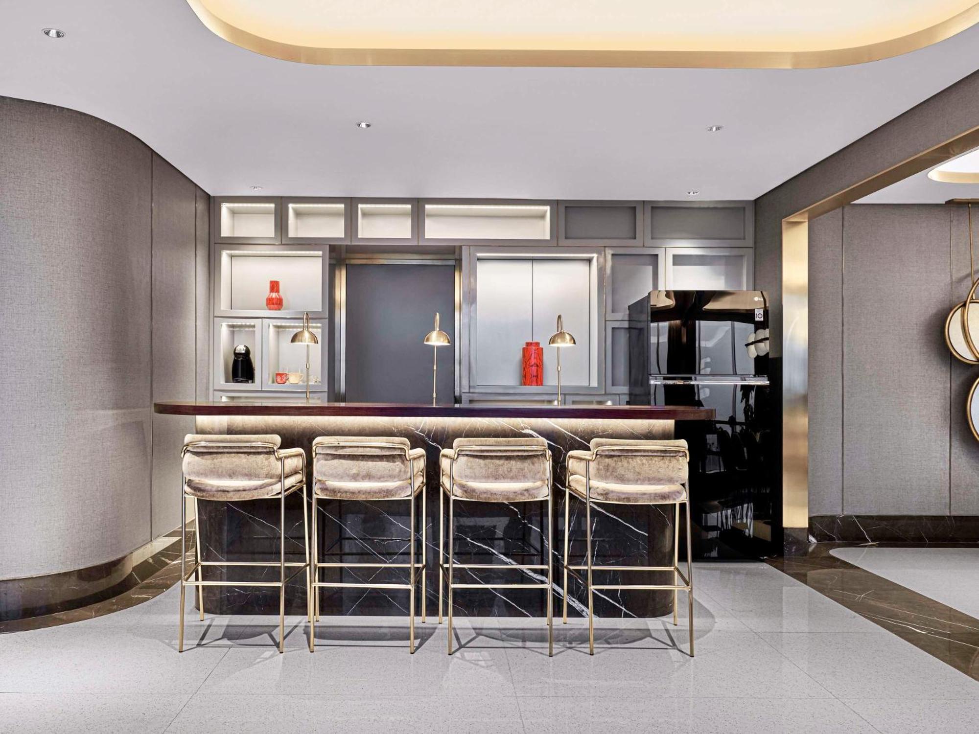 Swissôtel Jakarta PIK Avenue Extérieur photo