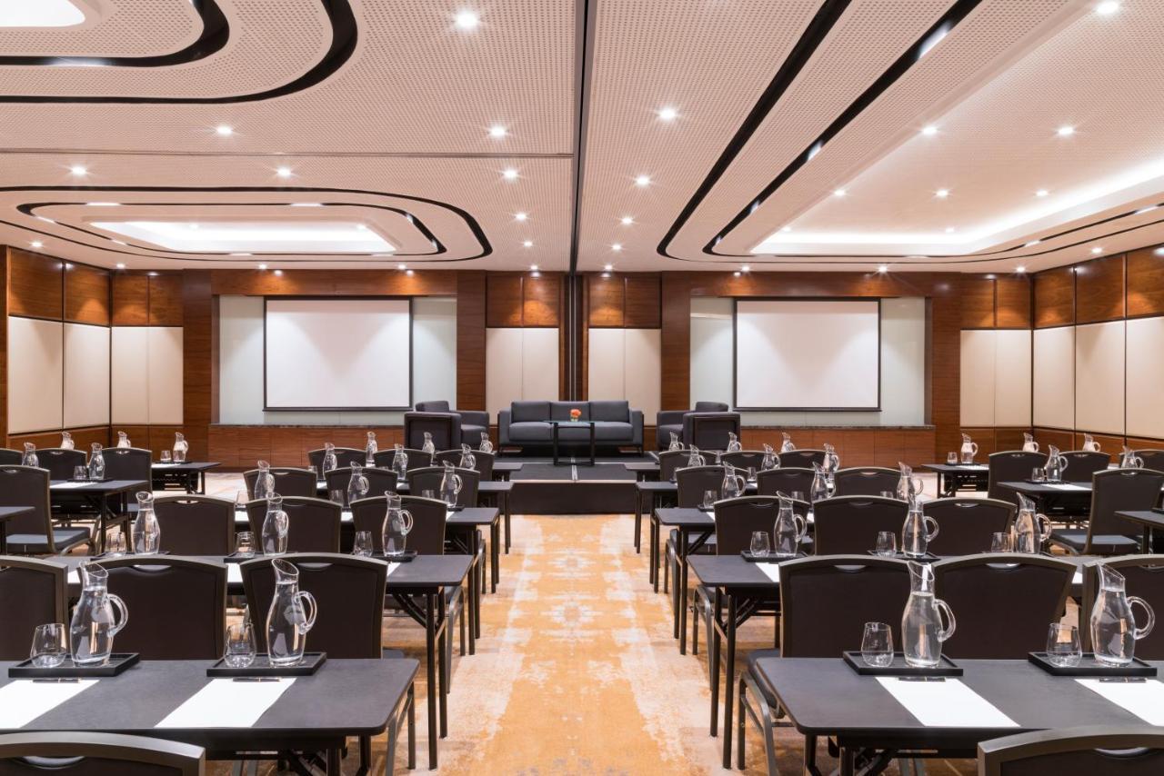 Swissôtel Jakarta PIK Avenue Extérieur photo